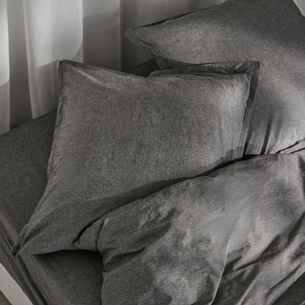 Изображение товара Простыня Sima-Land Home Деним на резинке 200x200 / 10245449 (темно-серый)