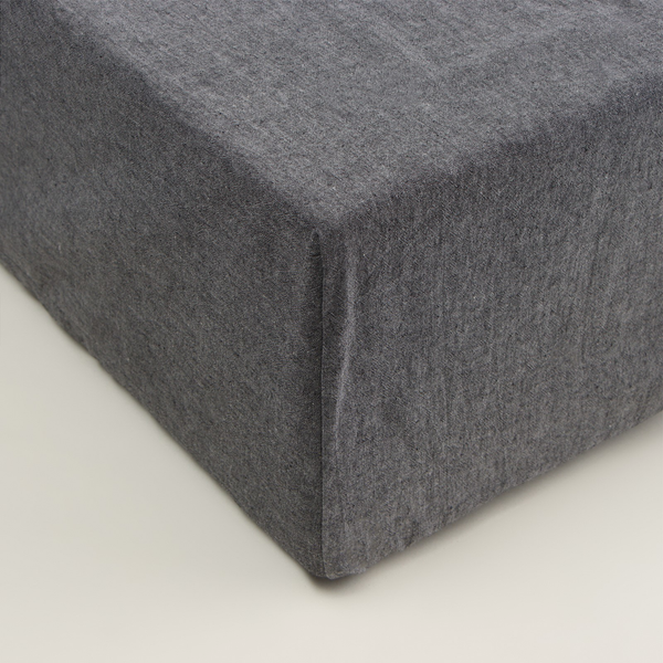 Изображение товара Простыня Sima-Land Home Деним на резинке 200x200 / 10245449 (темно-серый)