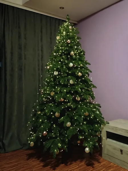 Изображение товара Ель искусственная National Tree Company Ариадна / АРД-210 (210см)