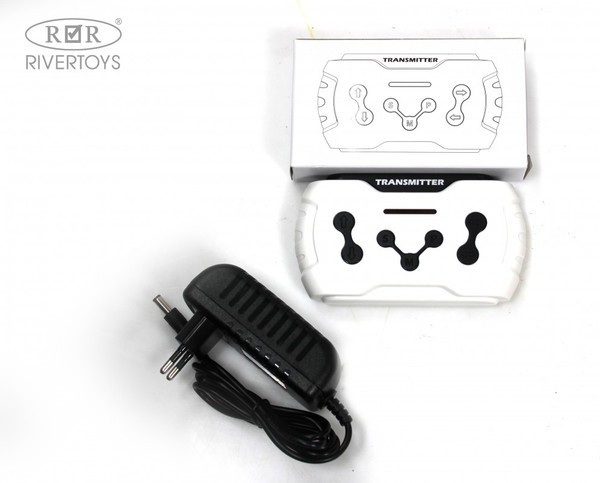 Изображение товара Детский автомобиль RiverToys K888PX (белый)