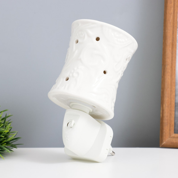 Изображение товара Ночник Risalux Узор 9735320 (белый)