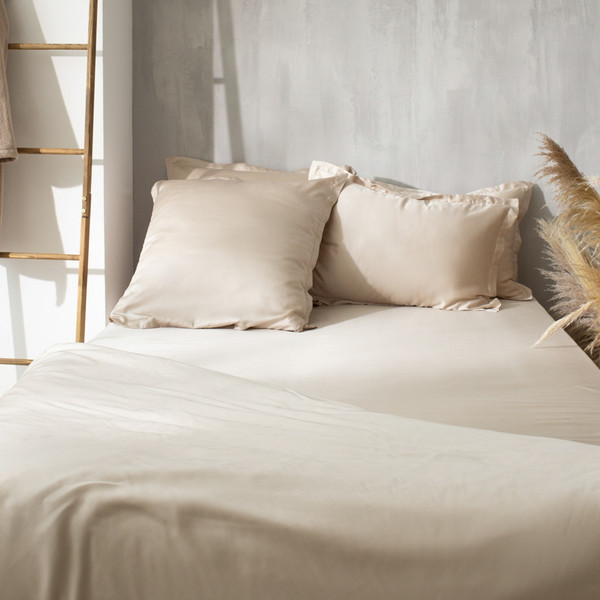 Изображение товара Простыня Sima-Land Home Tencel 235x240 / 10285305 (бежевый)