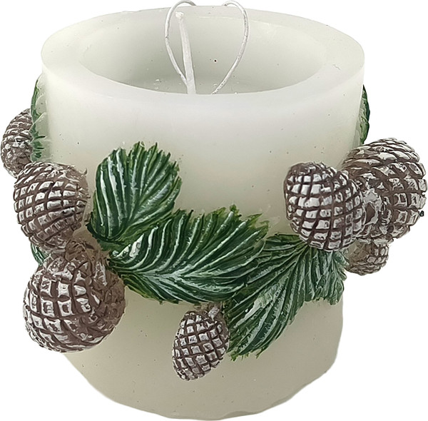Изображение товара Свеча Волшебная страна Венок из шишек / 108630