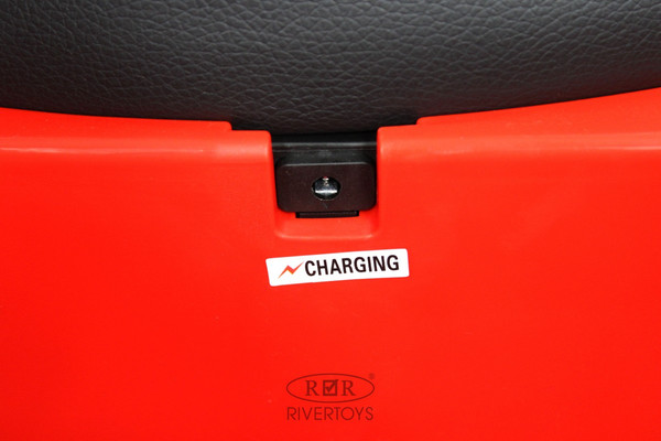 Изображение товара Детский автомобиль RiverToys K999PX (красный)