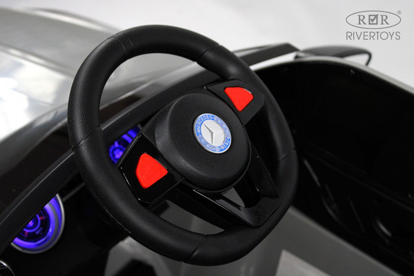 Изображение товара Детский автомобиль RiverToys X001XX (серый)