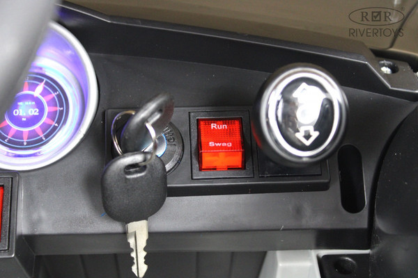 Изображение товара Детский автомобиль RiverToys X001XX (серый)