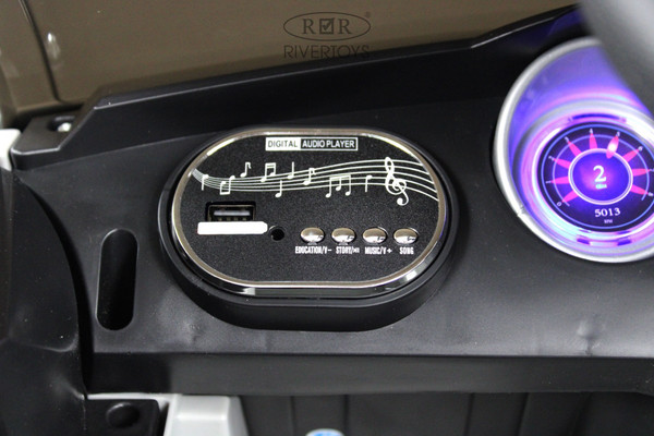 Изображение товара Детский автомобиль RiverToys X001XX (серый)