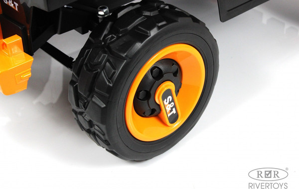 Изображение товара Детский автомобиль RiverToys K555PX (оранжевый)