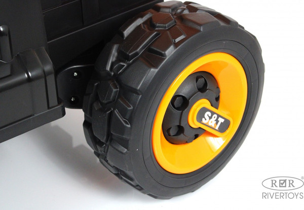 Изображение товара Детский автомобиль RiverToys K555PX (оранжевый)