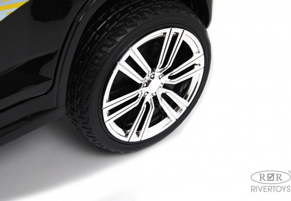 Изображение товара Детский автомобиль RiverToys М555БХ (черный глянец)