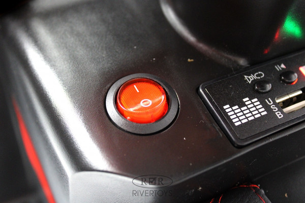 Изображение товара Детский автомобиль RiverToys G005GG (красный)