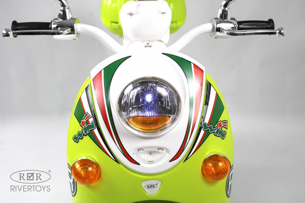 Изображение товара Детский мотоцикл RiverToys Z444ZZ (зеленый)