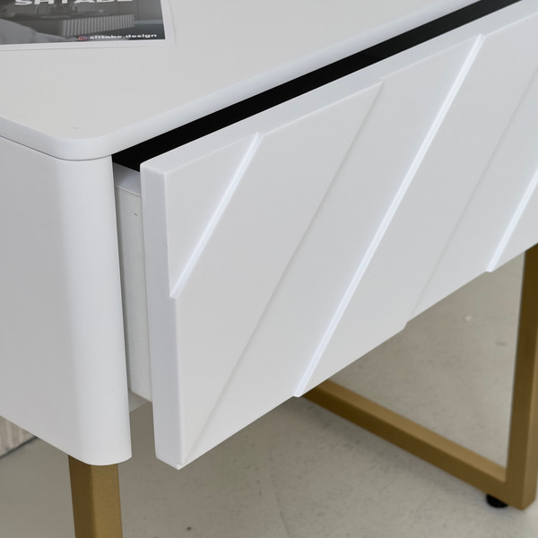 Изображение товара Прикроватная тумба Shtabe Elifa 8001 (RAL 9003/RAL 9003/золото)