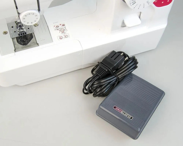 Изображение товара Швейная машина Brother Little Angel KD144s