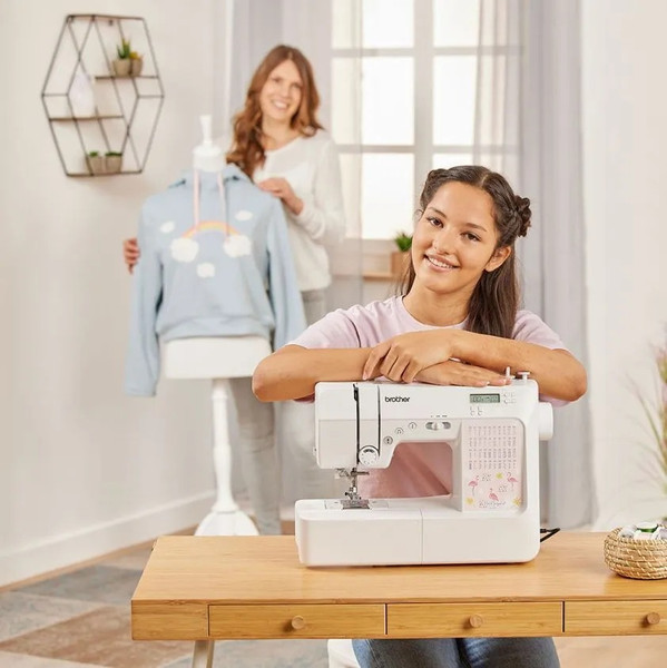 Изображение товара Швейная машина Brother Little Angel KD40s