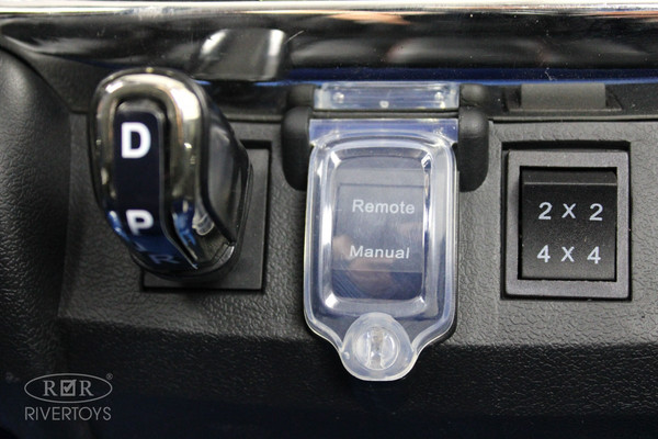 Изображение товара Детский автомобиль RiverToys Lexus LX570 / Y555YY (черный глянец)