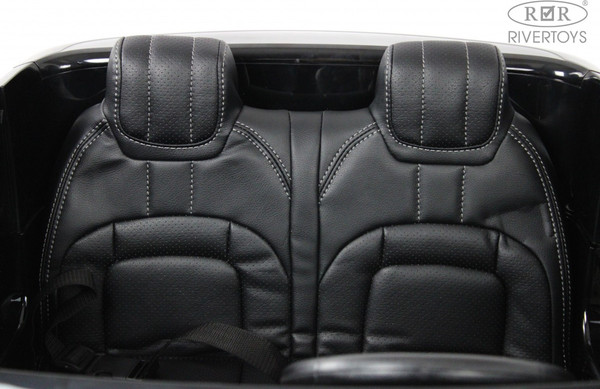 Изображение товара Детский автомобиль RiverToys Range Rover HSE 4WD / Y222YY (черный глянец)
