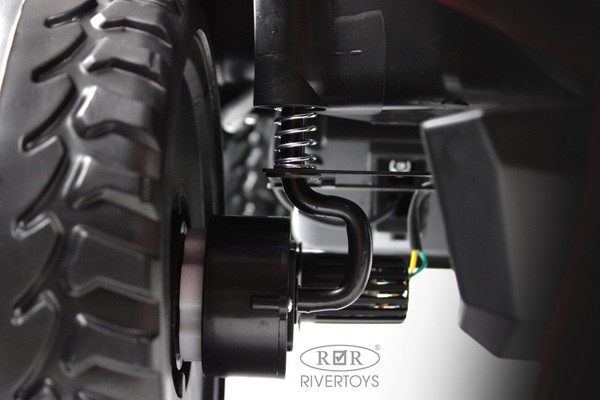 Изображение товара Детский автомобиль RiverToys L888LL (зеленый камуфляж)