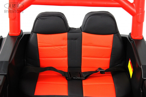 Изображение товара Детский автомобиль RiverToys L888LL (красный)