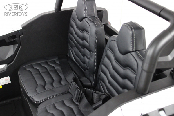 Изображение товара Детский автомобиль RiverToys M222MM (белый Spider)