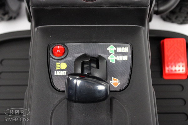 Изображение товара Детский автомобиль RiverToys H444HH (синий)