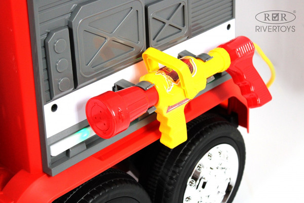 Изображение товара Детский автомобиль RiverToys G001GG (красный)