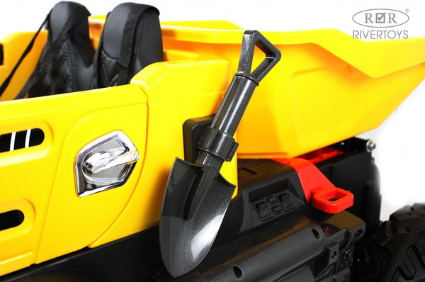 Изображение товара Детский автомобиль RiverToys K777AM (желтый)