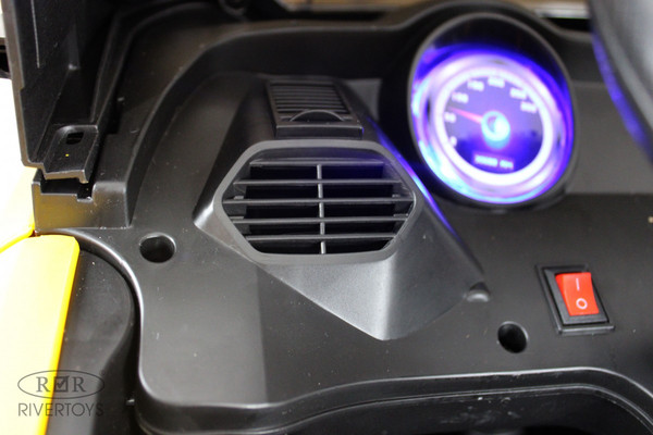 Изображение товара Детский автомобиль RiverToys K777AM (желтый)