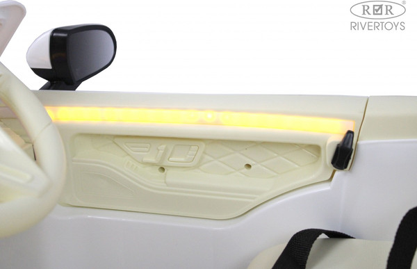 Изображение товара Детский автомобиль RiverToys М333БХ 4WD (белый)