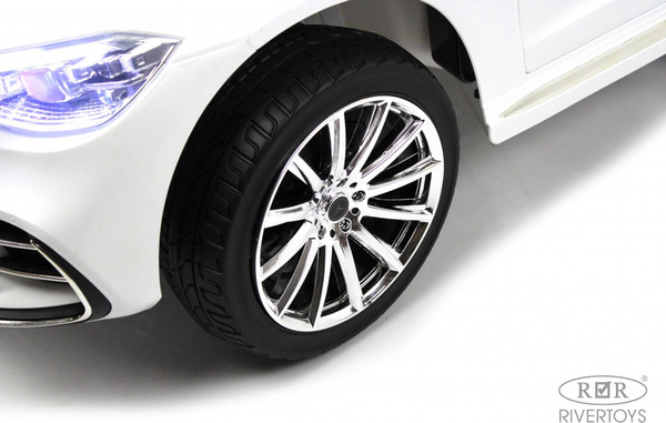 Изображение товара Детский автомобиль RiverToys М333БХ 4WD (белый)