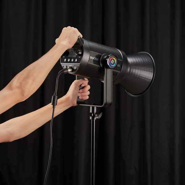 Изображение товара Осветитель студийный Godox SL150R / 31393