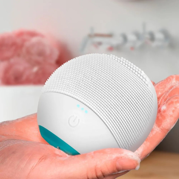 Изображение товара Электрощетка для лица Kitfort KT-3194