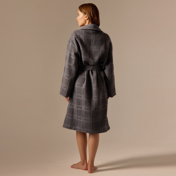 Изображение товара Халат Sima-Land Home Chess Гри Сандре M / 10091581