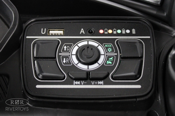 Изображение товара Детский автомобиль RiverToys М222БХ (белый)