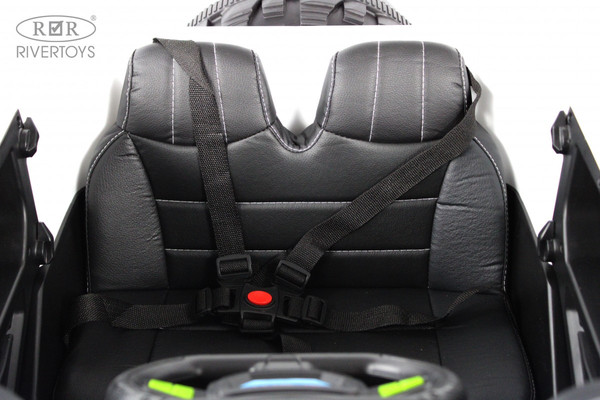 Изображение товара Детский автомобиль RiverToys М222БХ (белый)