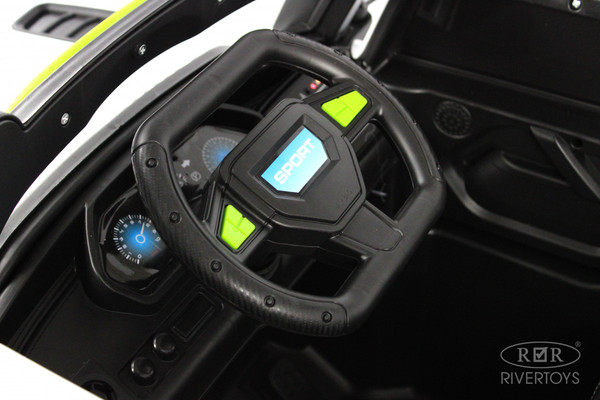 Изображение товара Детский автомобиль RiverToys М222БХ (белый)