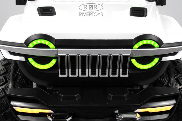 Изображение товара Детский автомобиль RiverToys М222БХ (белый)