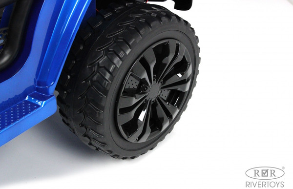Изображение товара Детский автомобиль RiverToys X004XX (синий глянец)