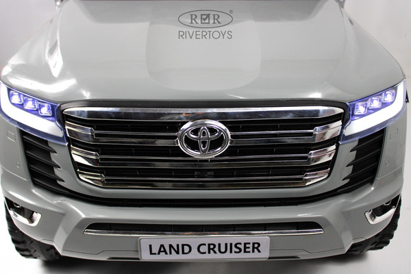 Изображение товара Детский автомобиль RiverToys Toyota Land Cruiser 300 / L999LL (серый)