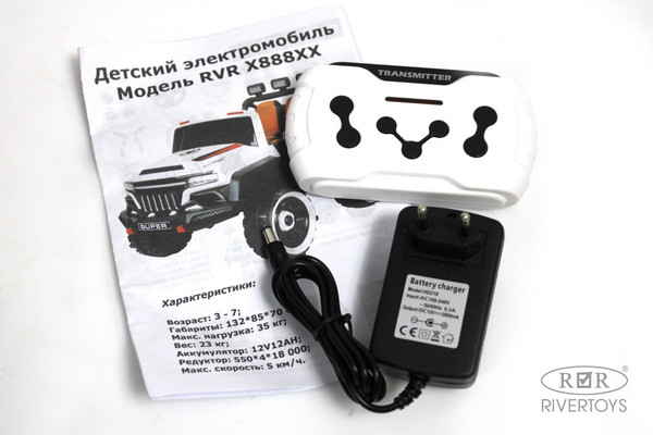 Изображение товара Детский автомобиль RiverToys X888XX (белый)