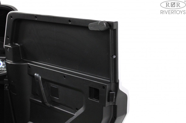 Изображение товара Детский автомобиль RiverToys E007EE (серый/оранжевый)