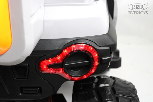 Изображение товара Детский автомобиль RiverToys E007EE (серый/оранжевый)