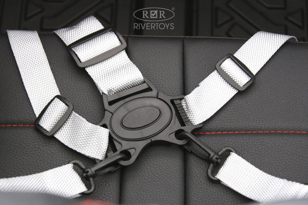 Изображение товара Детский автомобиль RiverToys E007EE (серый/оранжевый)