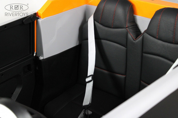 Изображение товара Детский автомобиль RiverToys E007EE (серый/оранжевый)