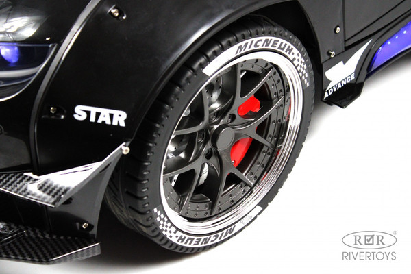 Изображение товара Детский автомобиль RiverToys G007GG (черный)