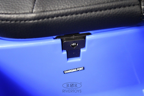 Изображение товара Детский автомобиль RiverToys BMW M4 / A004AA (синий)