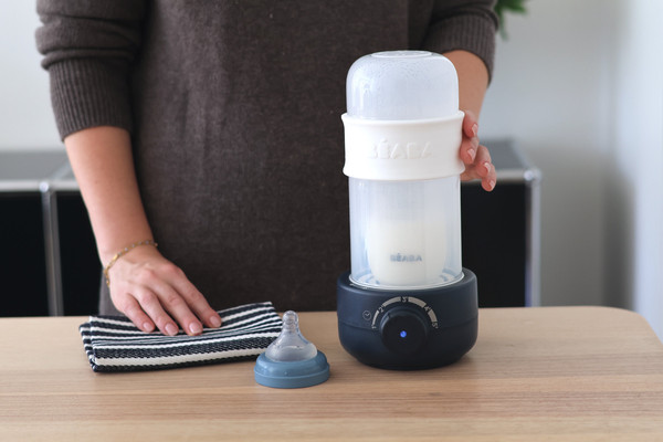 Изображение товара Стерилизатор-подогреватель для бутылочек Beaba Baby Milk Second Night Blue 911720