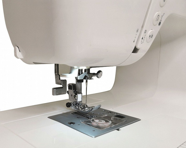 Изображение товара Швейная машина Leader Lazurite Компьютеризированная