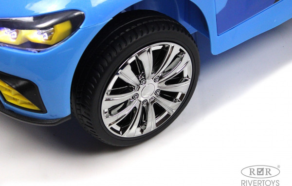 Изображение товара Детский автомобиль RiverToys F444FF (синий)