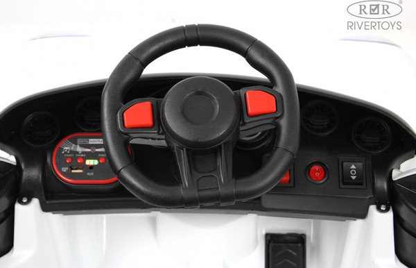 Изображение товара Детский автомобиль RiverToys F333FF (белый)